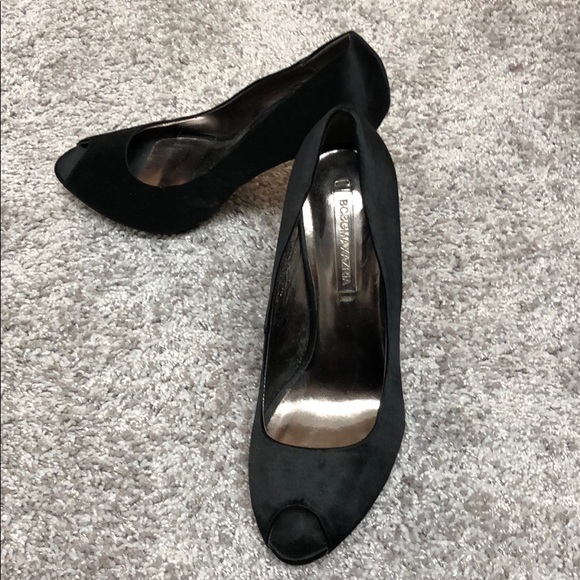 BCBG Satin black heels  Size 9 - Picture 2 of 3